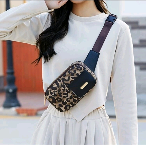 New Waist Bag for kids and adults - Picture 3 of 13